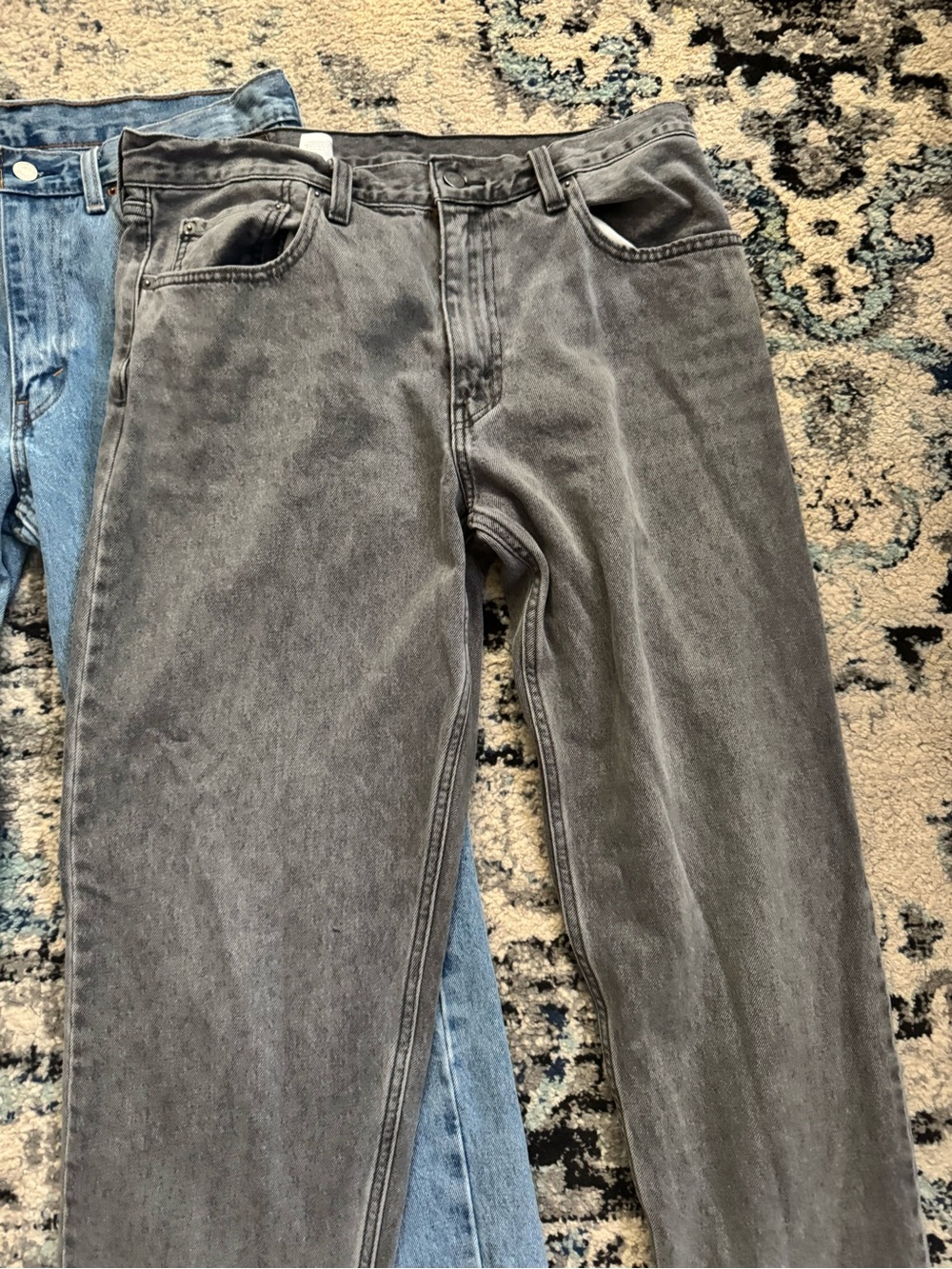 2 Pairs! Levi’s 550 Relaxed Jeans - Faded Blue and Charcoal Black 1994 - Picture 2 of 9